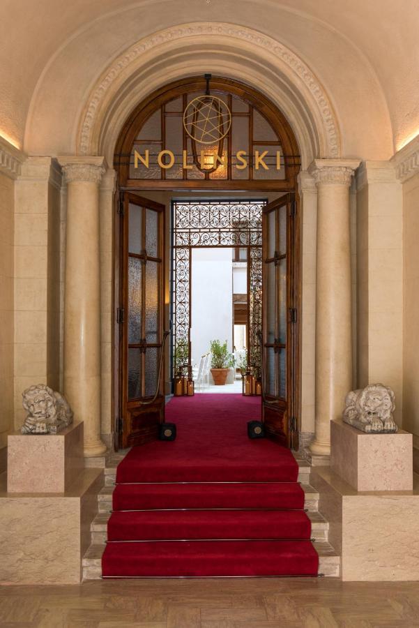 Nolinski Hotel