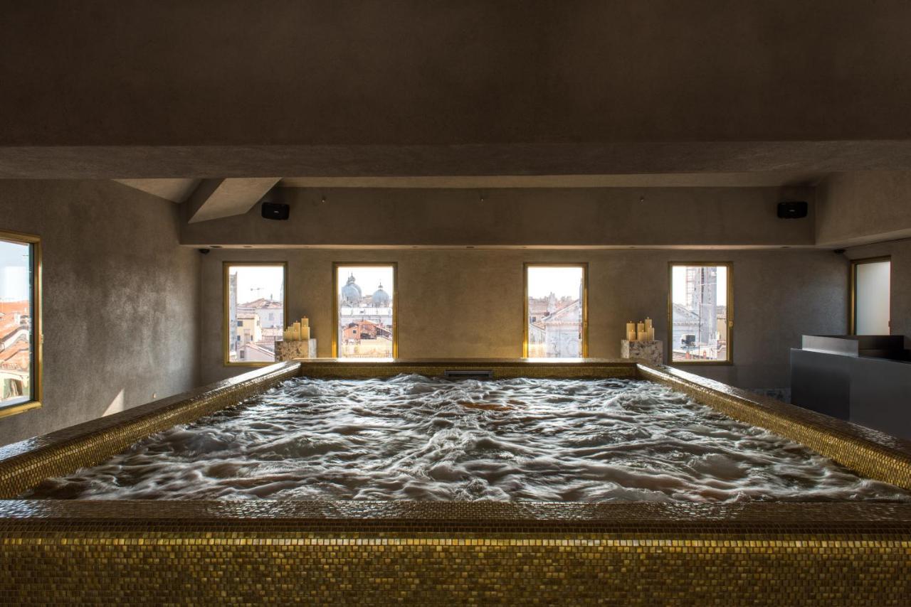 Hotel Nolinski 5*